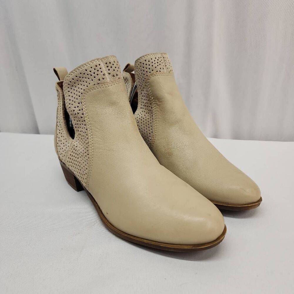 Lucky Brand Size 9.5 Womens Belgon Leather Ankle Pull On Ankle Boots Tan R